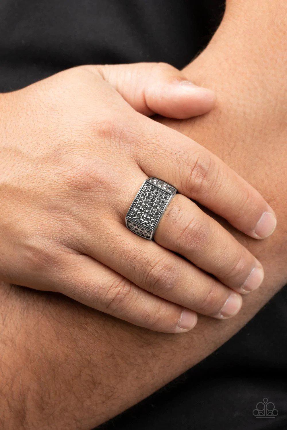 Paparazzi ♥ Checkered Couture - Silver ♥ Ring – LisaAbercrombie