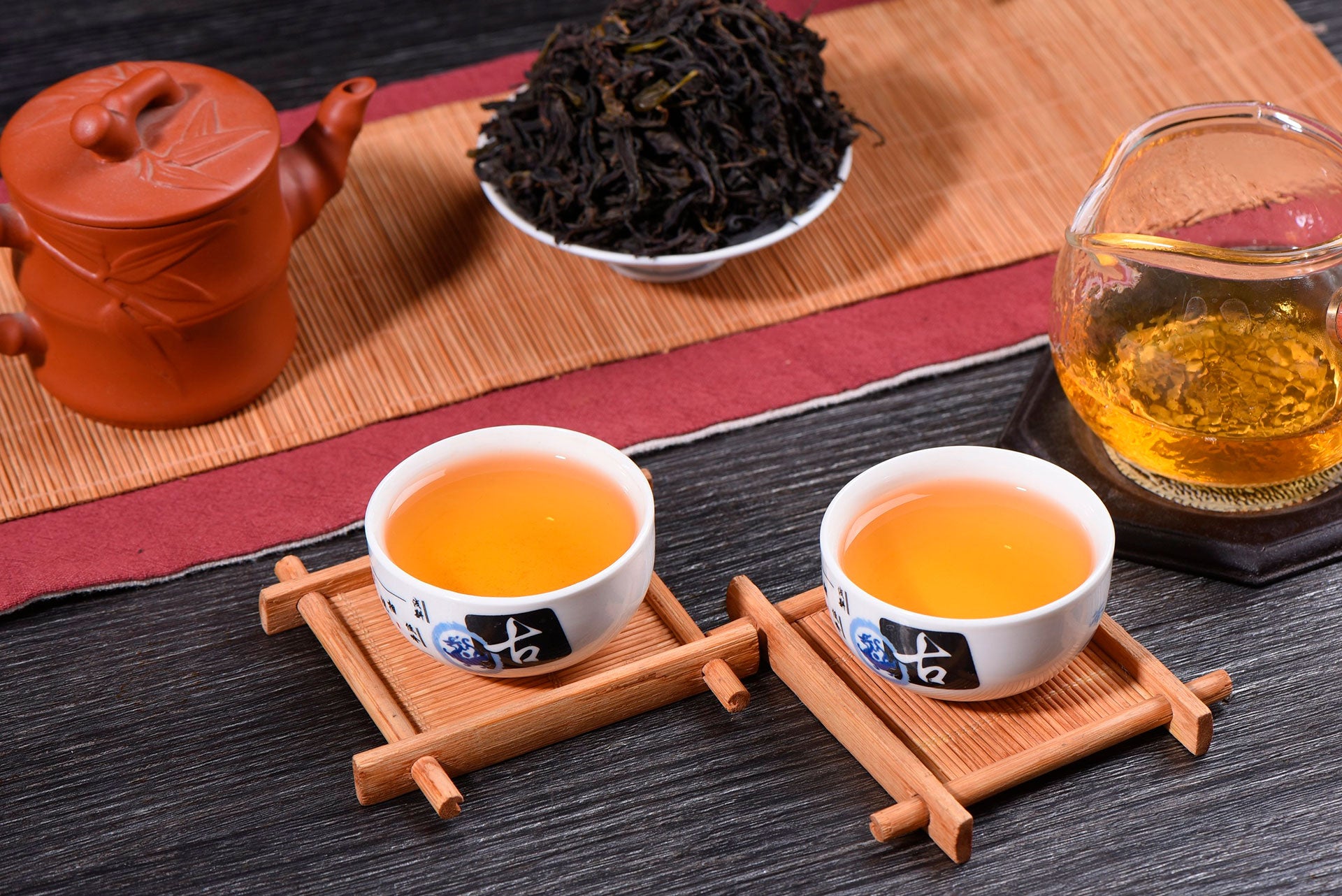 Песня пуэр. Chinese Tea da Hong Pao чай. Чай китайский da Hong Pao , что это такое. Да Хун ПАО. Чаепитие в Китае.