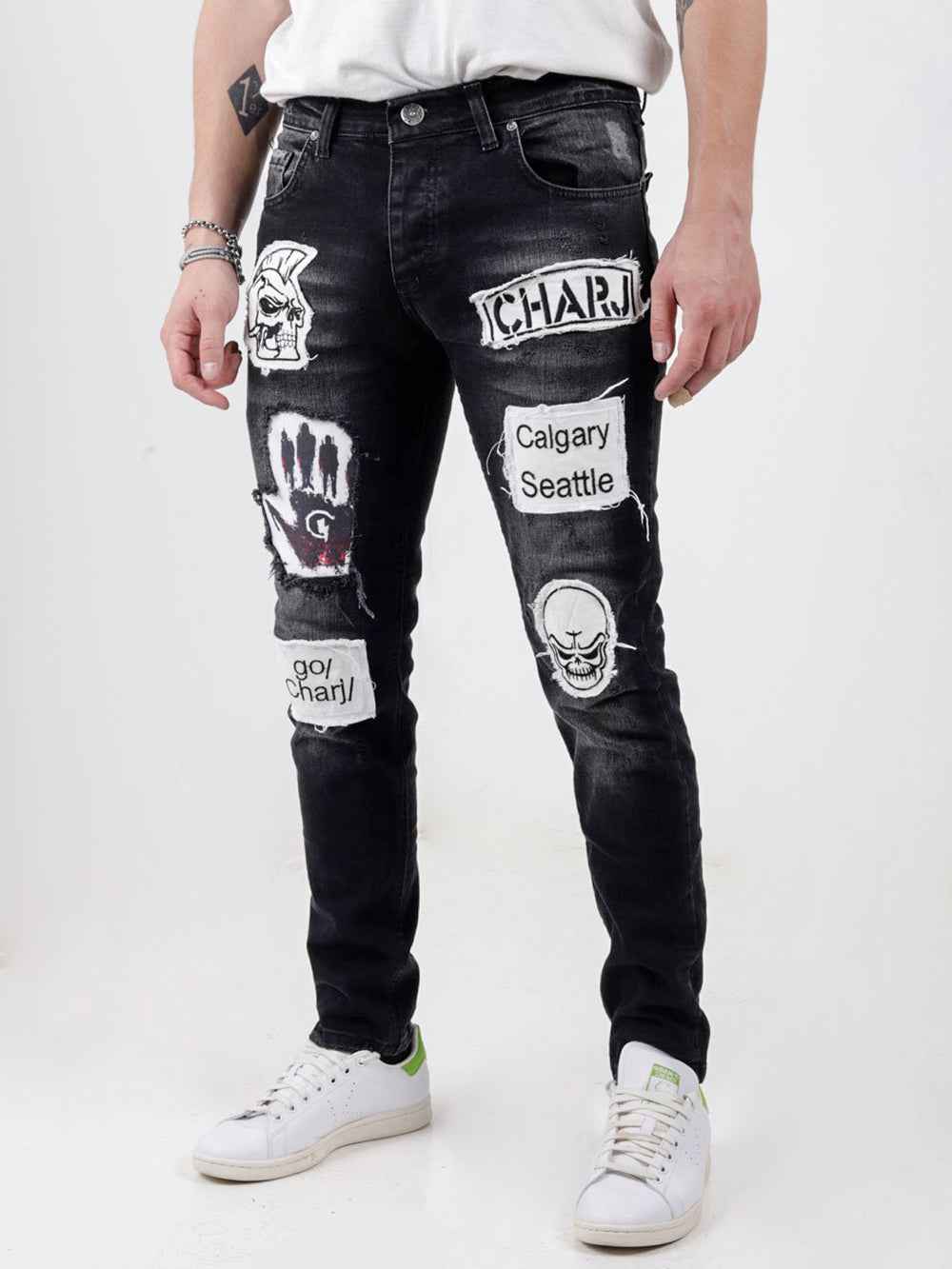 BLACK STONE Men's Skinny-fit Ripped Jeans - Boldly Stylish