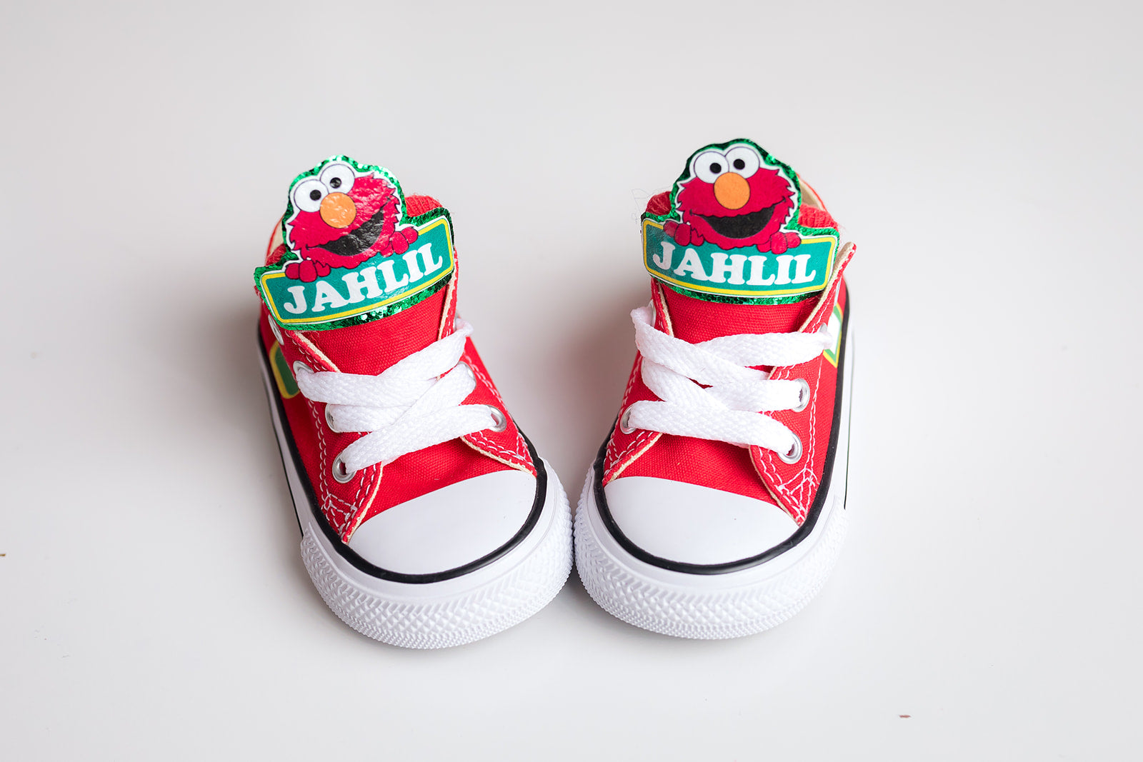 toddler elmo converse shoes