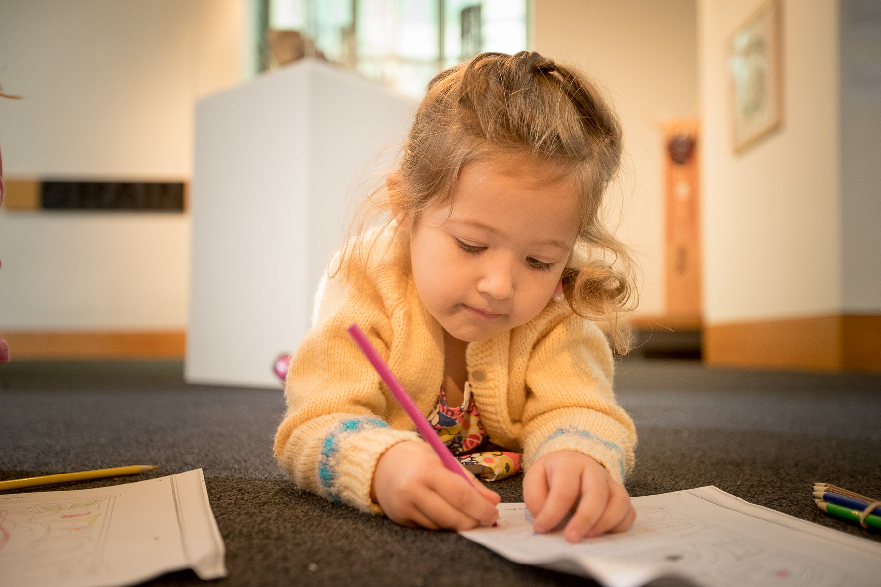 Child playing at the Bill Reid Gallery during one of our Education Programs.