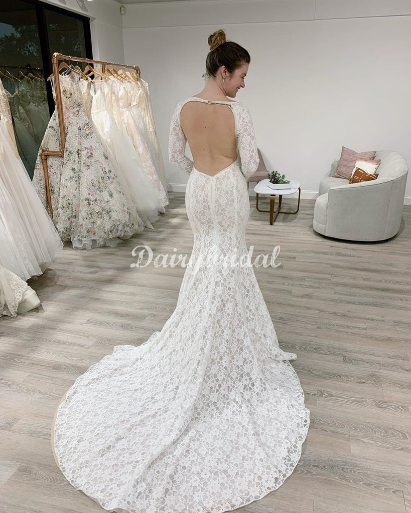 Stunning Mermaid Lace Long Sleeves Wedding Dress With A Detachable Tra Dairy Bridal