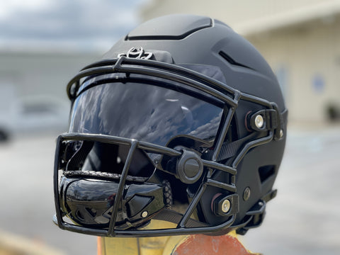 NFL Partners With Oakley, Allowing Players To Wear Visors Using Their Prizm  Technology