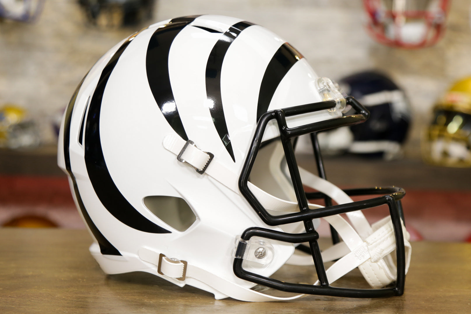 Reports: NFL approves alternate-color helmets beginning in 2022