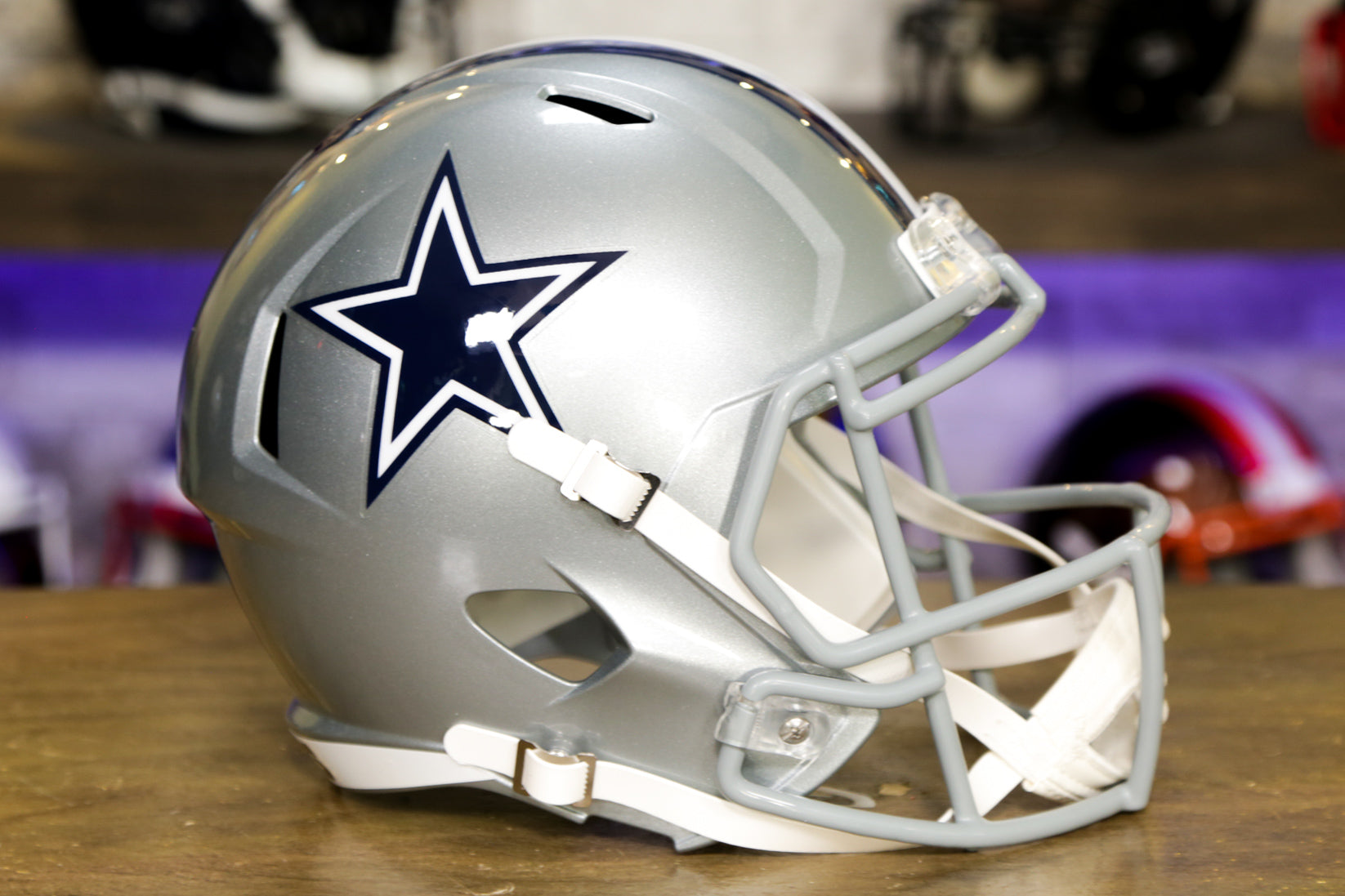 Dallas Cowboys Riddell Speed Replica Helmet - GG Edition – Green