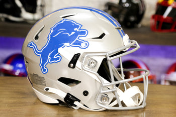 Detroit Lions Riddell Speed Replica Helmet - 2006-2016 Throwback – Green  Gridiron, Inc.