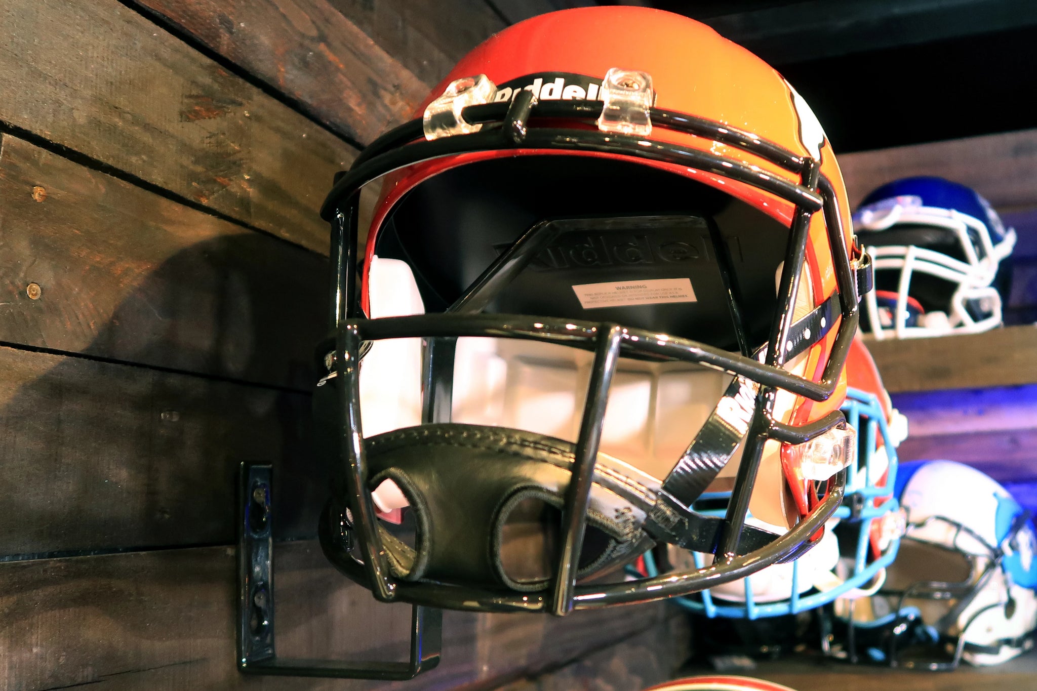 16MFH Mini Football Helmet Display Case