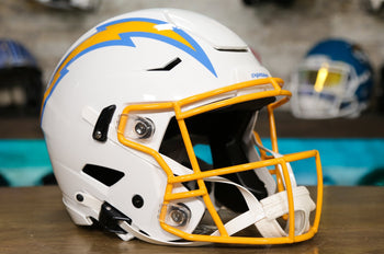 Los Angeles Chargers Riddell Speed Authentic Helmet - Flash – Green  Gridiron, Inc.