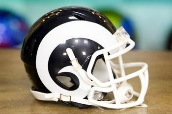 Los Angeles Rams Riddell Speed Replica Helmet Throwback 1981-1999 – Green  Gridiron, Inc.