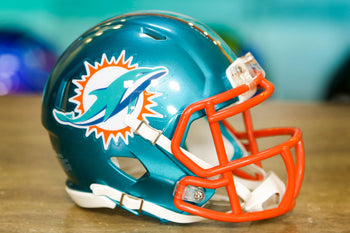 Miami Dolphins Riddell Speed Authentic Helmet - 1980-1996 Throwback – Green  Gridiron, Inc.