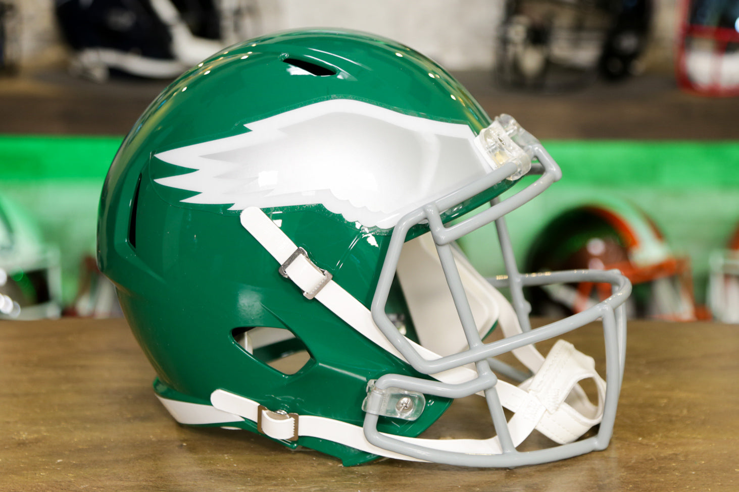 Philadelphia Eagles Replica Throwback Helmet 74-95