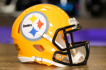 Pittsburgh Steelers Riddell Speed Mini Helmet - 1963-1976 Throwback – Green  Gridiron, Inc.