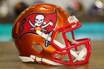 Tampa Bay Buccaneers Riddell Speed Replica Helmet - 1976-1996 Throwbac –  Green Gridiron, Inc.