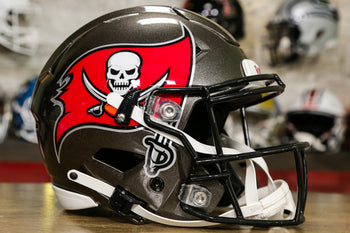 Tampa Bay Buccaneers Riddell Speed Replica Helmet – Green Gridiron, Inc.