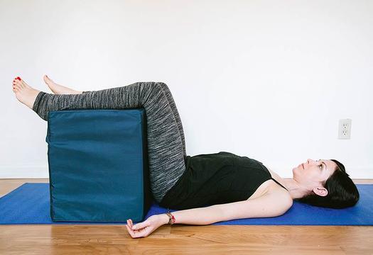 Active vs. Passive Stretching - Asheville Yoga Center