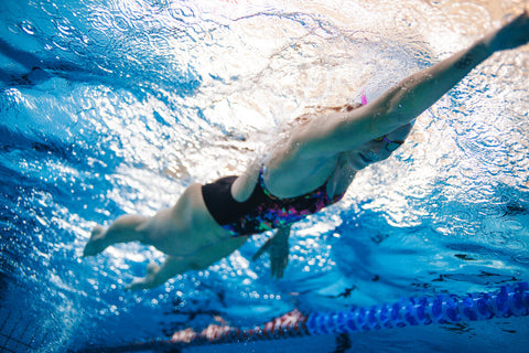 Swimming for hip pain relief