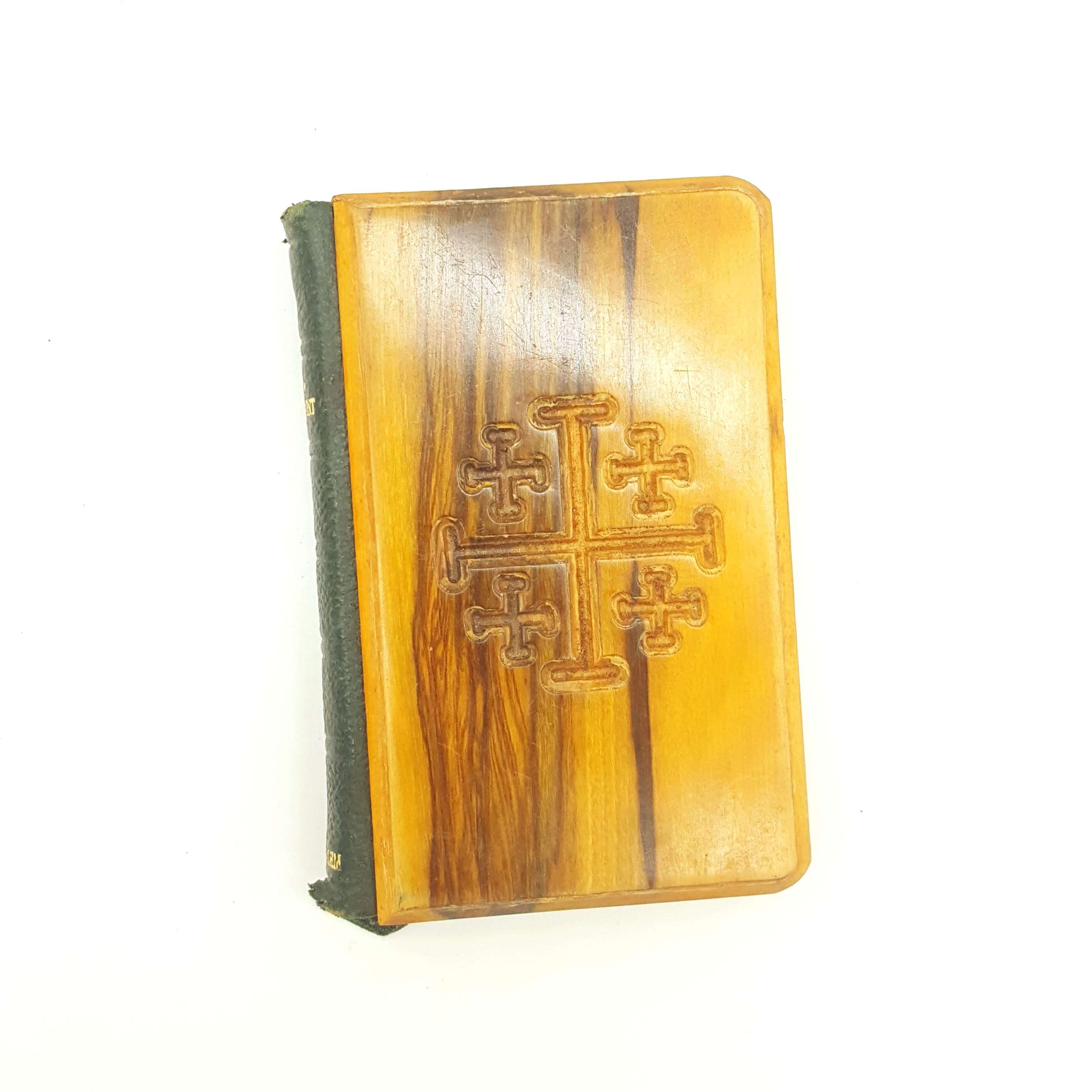 MINIATURE NEW TESTAMENT - OLIVE WOOD COVER