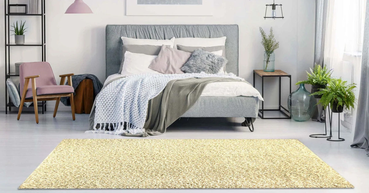 https://cdn.shopify.com/s/files/1/2458/8499/files/6.Hand-tufted_Solid_rug_trends_of_2022.jpg?v=1650610224