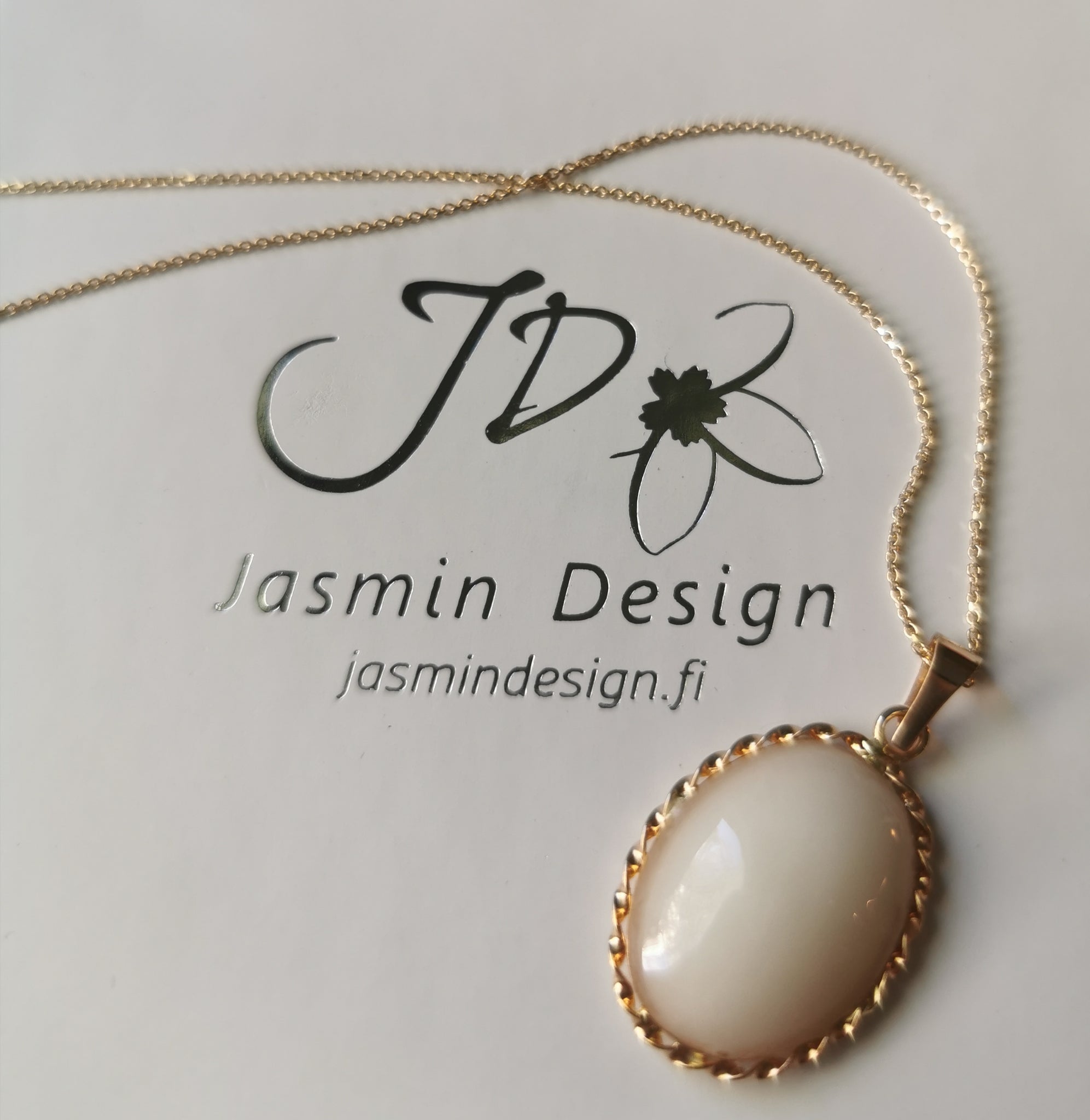 ÄM-koru® Köynnös-riipus OVAALI – Jasmin Design