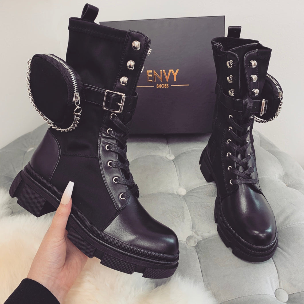 chain biker boots