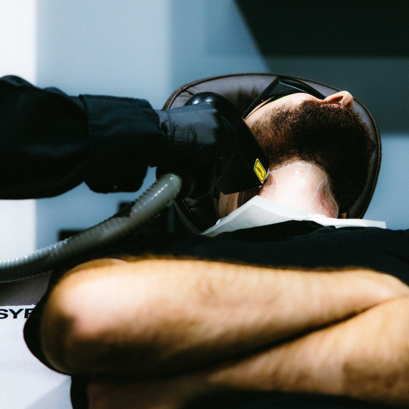 Laser Barbering- Neck