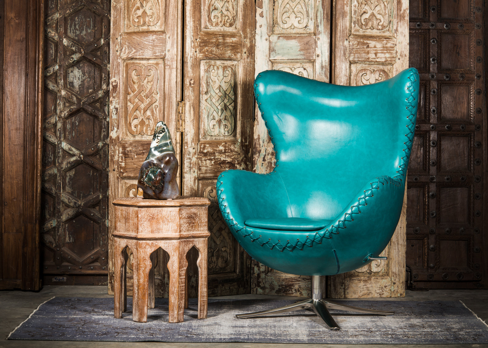 teal and brown chair