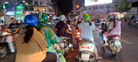 XO Tours tour group on their motorbikes