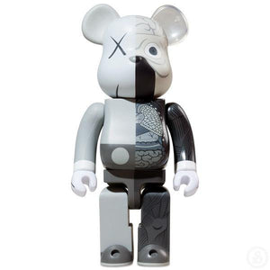 BEARBRICK PIL 1000% CHROME VER. . . . . . . . . . #bearbrick #kaws