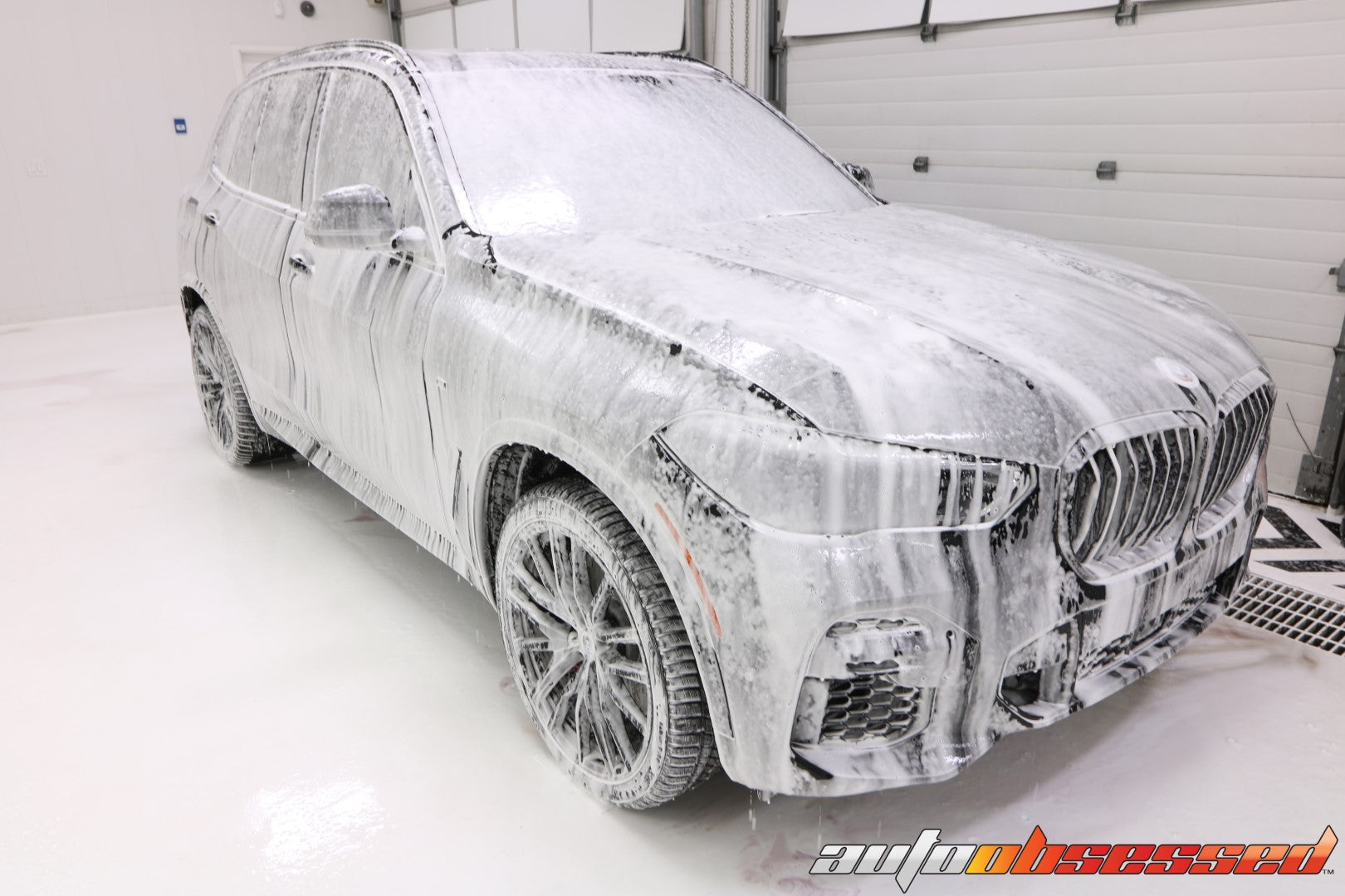 2023 BMW X5 M50i Snow Foam Wash