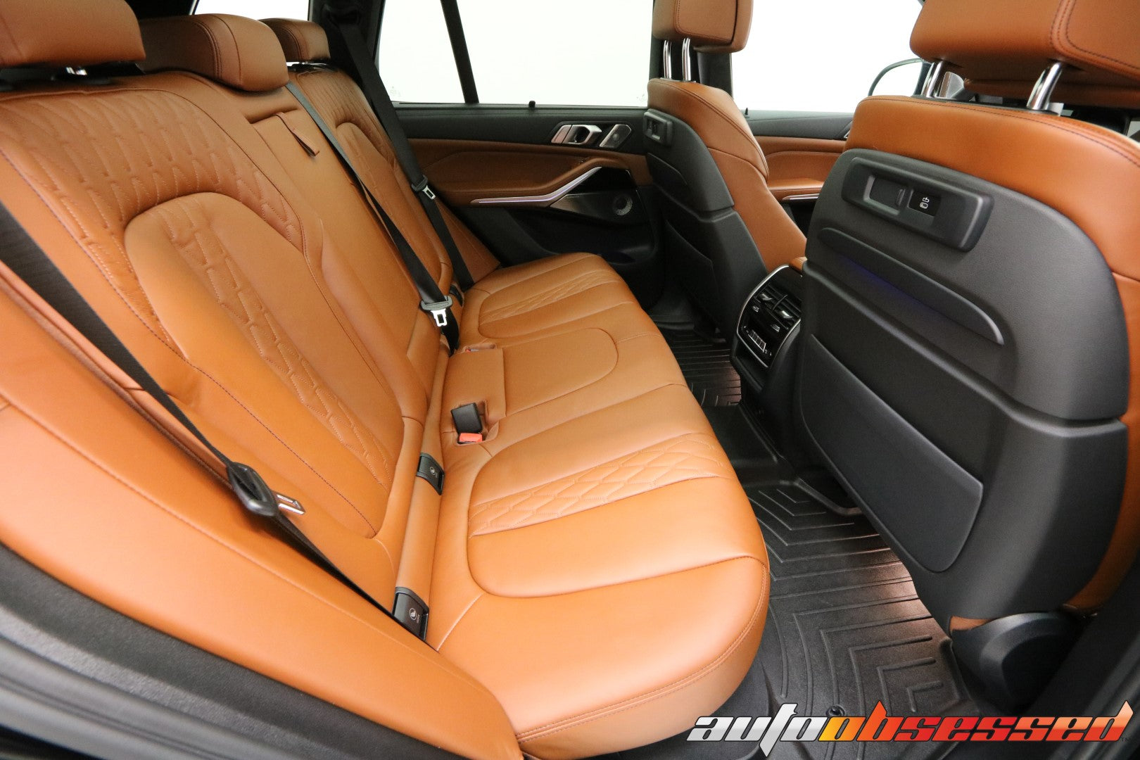 2023 BMW X5 M50i Back Seat Leather Detailing