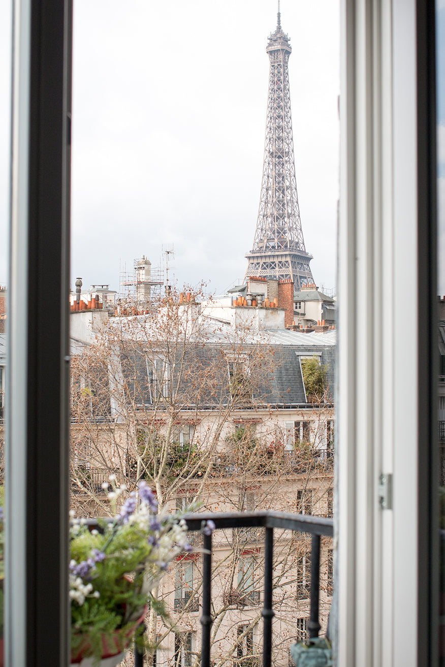 Eiffel Tower Balcony View - Everyday Parisian