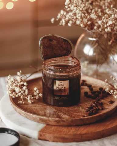 Coffee Babe Body Scrub Natural Cosmetics La PIEL Lana Jurcevic 