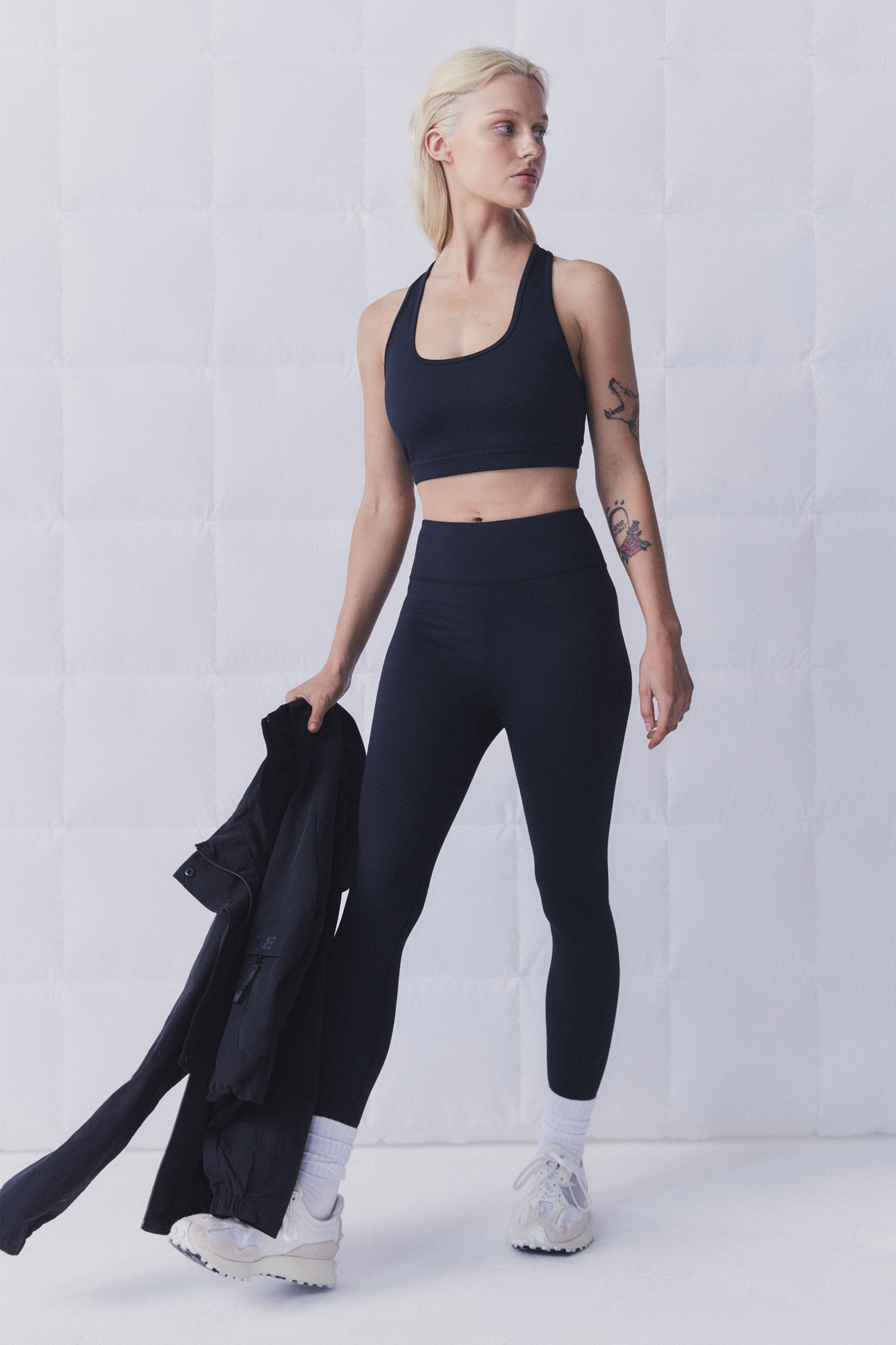 D-Luxe Sculpt Legging — Black