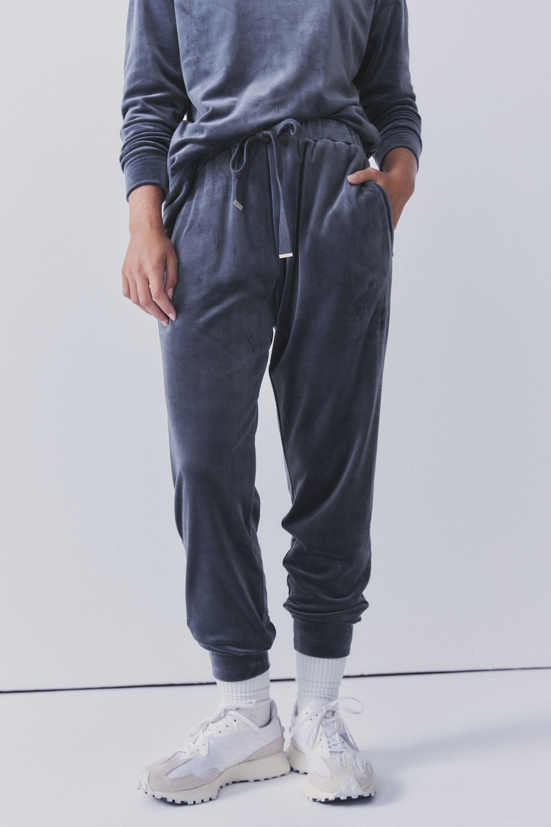 D-Luxe Velour Track Pants — WASHED PETROL | DECJUBA