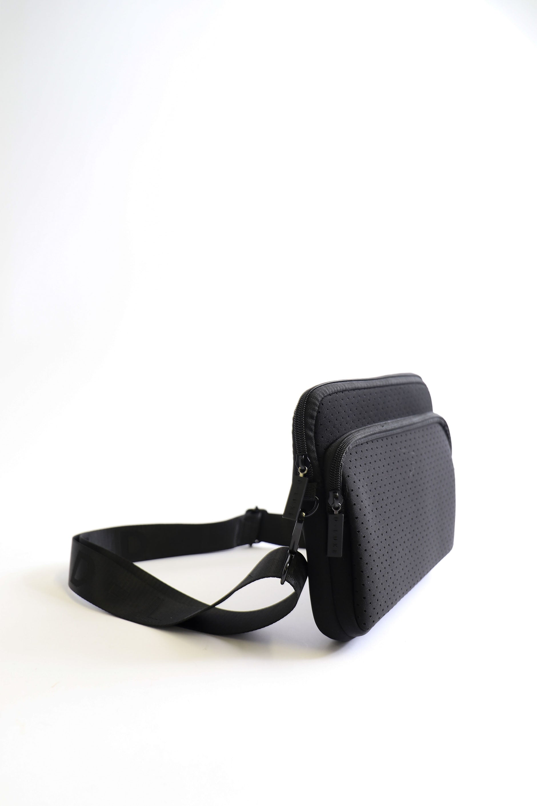 D-Luxe Piper Neoprene Bag — Black