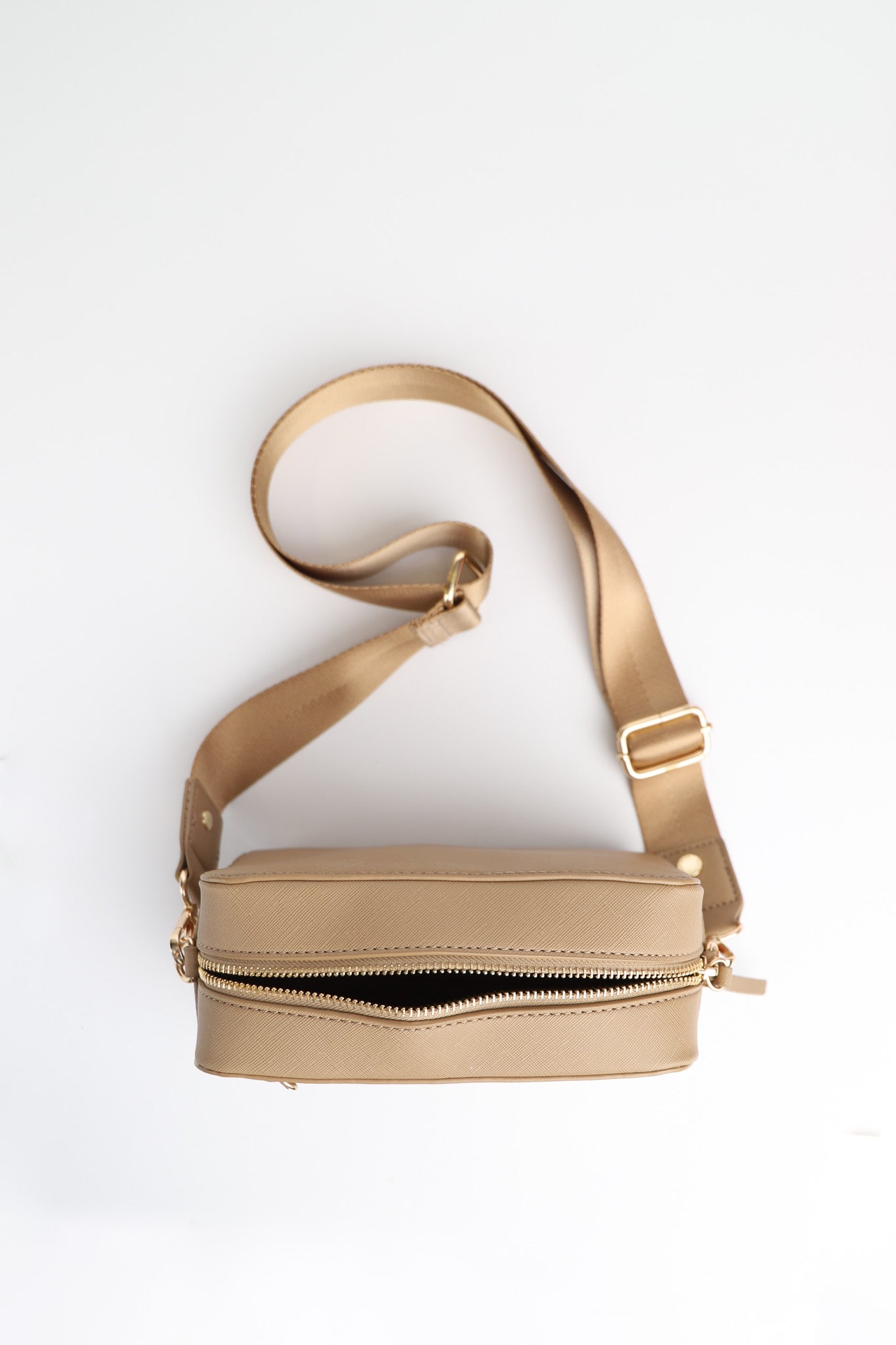 M camel nylon crossbody bag