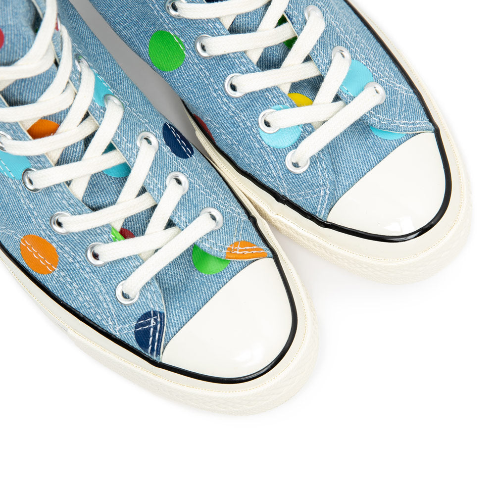 blue polka dot converse