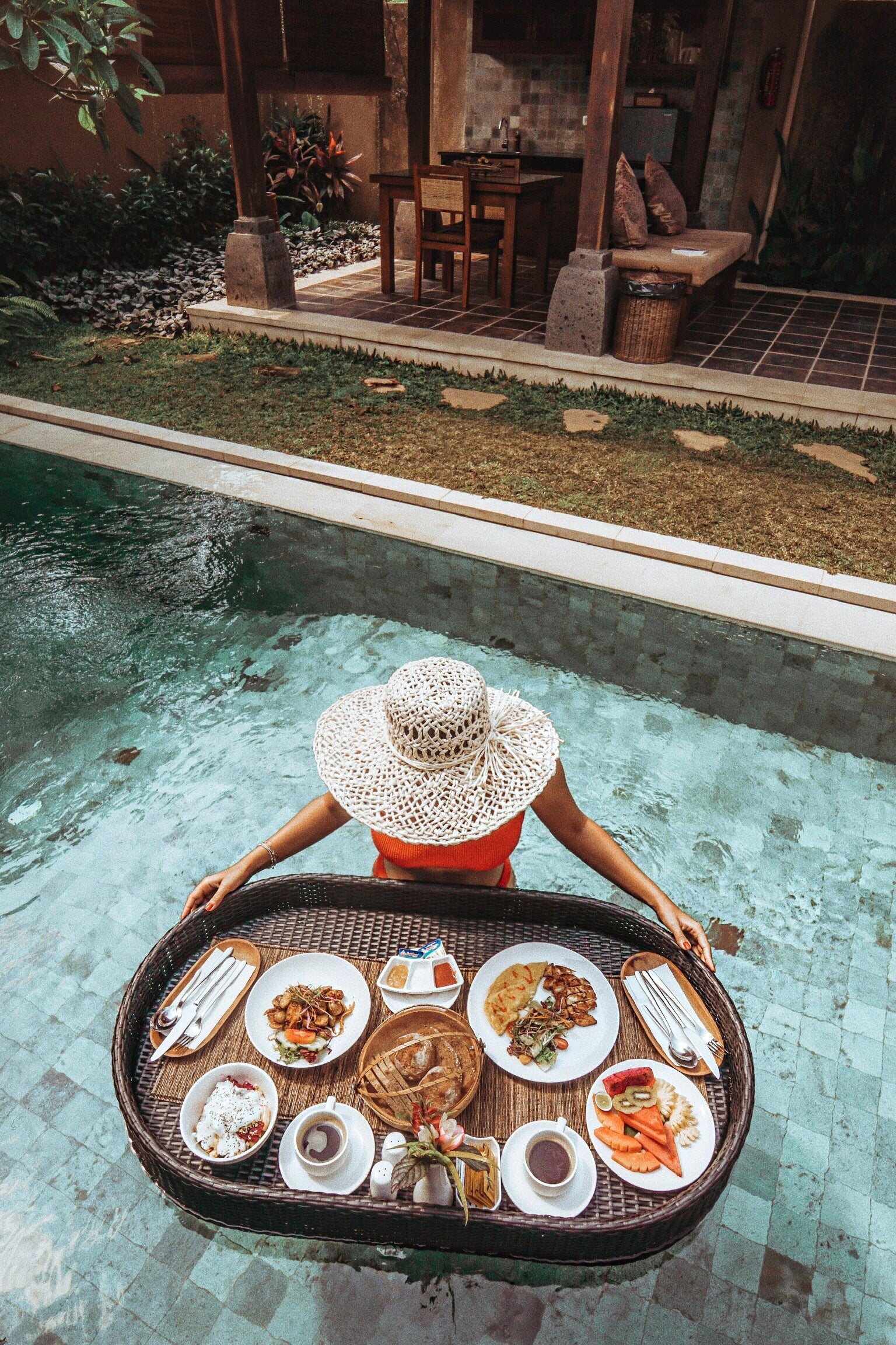 Floating Breakfast Bali