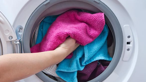 How to Properly Wash Microfiber Towels? Say Goodbye to Smelly