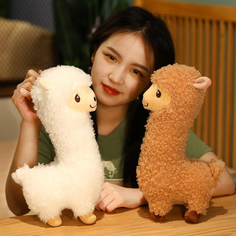 Peluches de llamas.