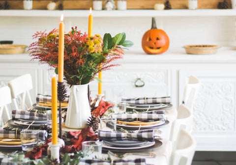halloween table setting