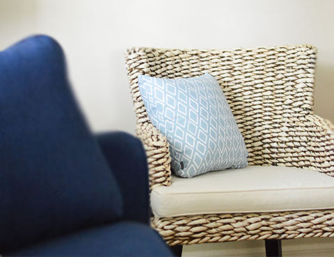 accent pillows and chairs