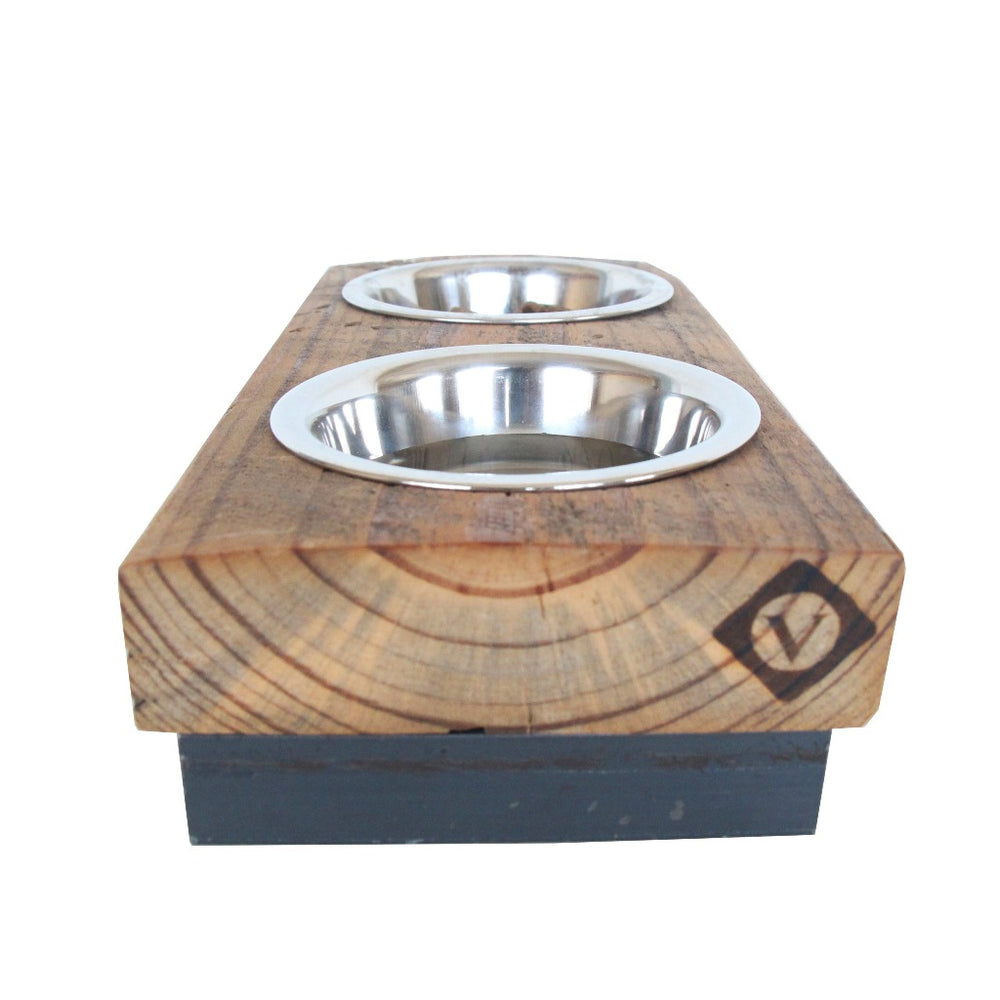 Rustic Elevated Pet Feeder : Medium Breed – Vault Furniture