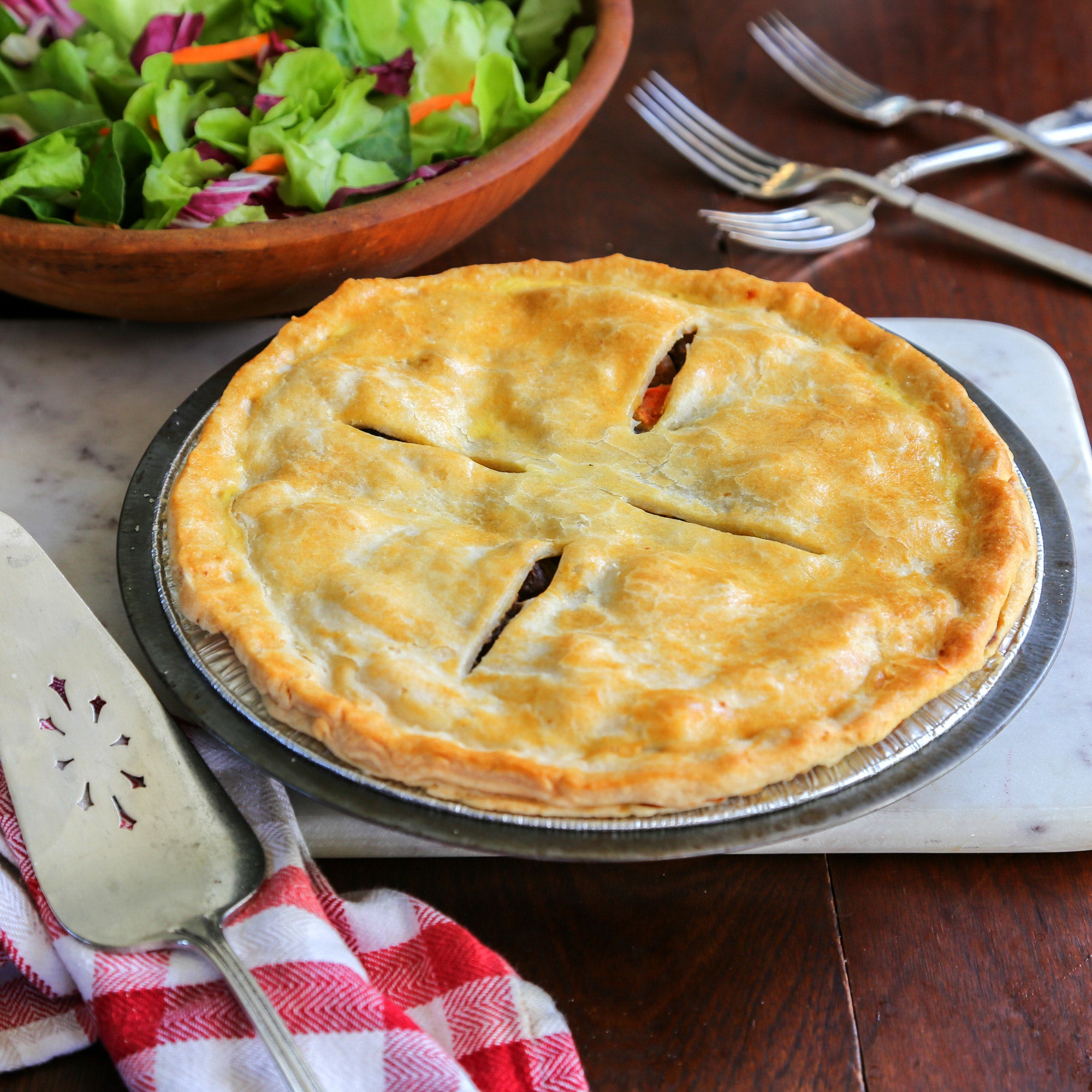 Daisy's Plant-based Chicken & Beef Pies