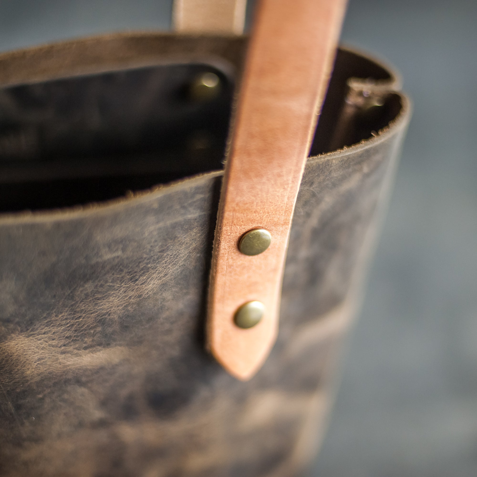 Personalized Leather Zipper Closure Tote Bag - Ox & Pine