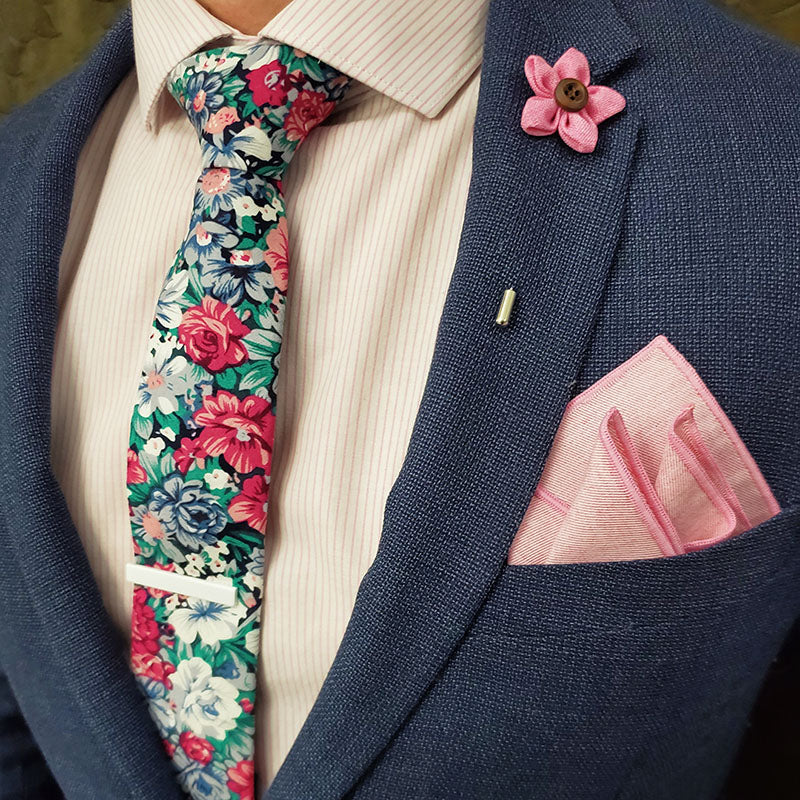 Lapel Pin - Wildflower Flamingo - Art of The Gentleman