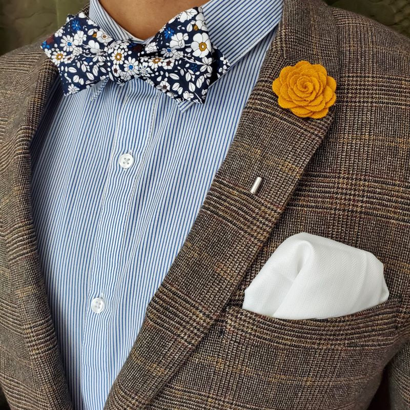 Floral Wild Flower Bow Tie Set - Art of The Gentleman