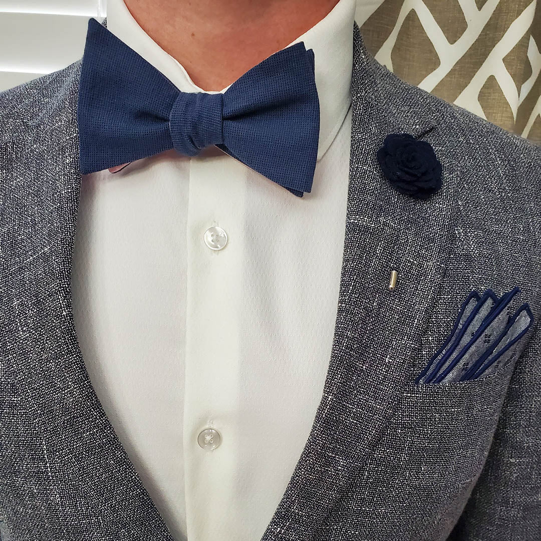 Polka Dot Navy Linen Bow Tie - Art of The Gentleman