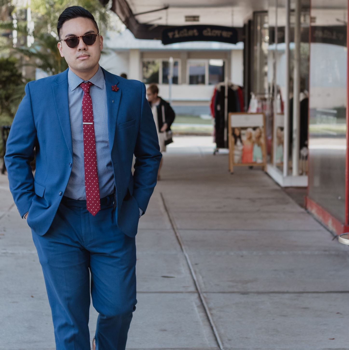 When To Wear a Red Tie - Ultimate Guide by GentWith Blog