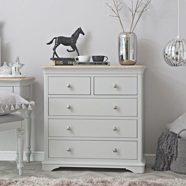 At Home With HomePlus Blog | 10 Ways To Style A Chest Of Drawers